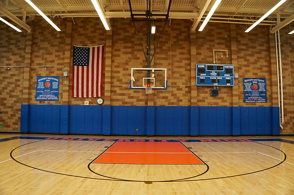 Uni.HS.New.Gym.17