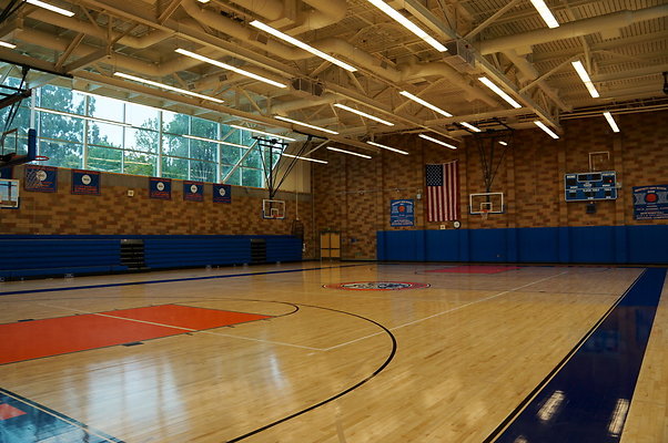 Uni.HS.New.Gym.02
