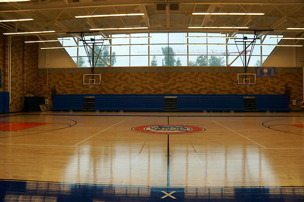 Uni.HS.New.Gym.11