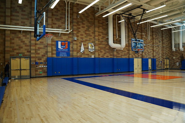 Uni.HS.New.Gym.36