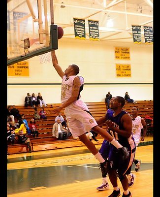 LA Valley College BBAll.Gym04