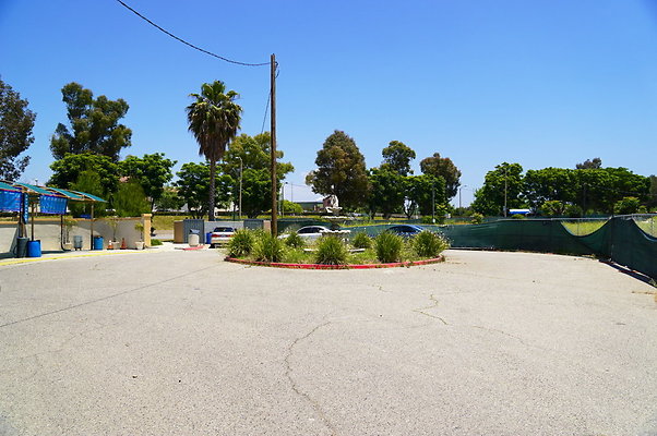 Town.Cntr.Car.Wash.05