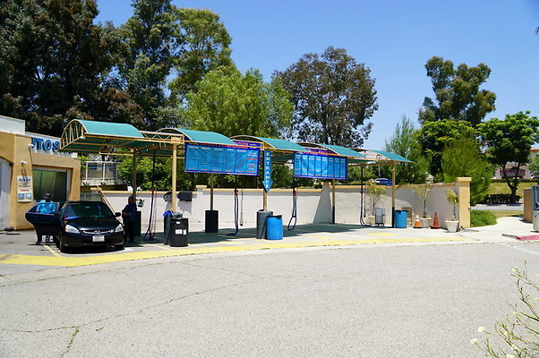 Town.Cntr.Car.Wash.09