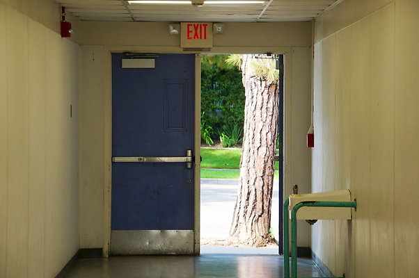 Lincoln.sm.Gym.Hall.09