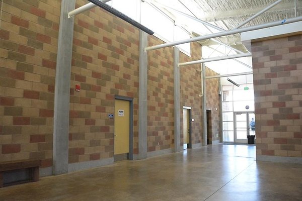 Uni.HS.NewGym.Hall.2.04 Uni.HS.NewGym.Hall.2.04