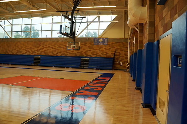 Uni.HS.New.Gym.08 Uni.HS.New.Gym.08