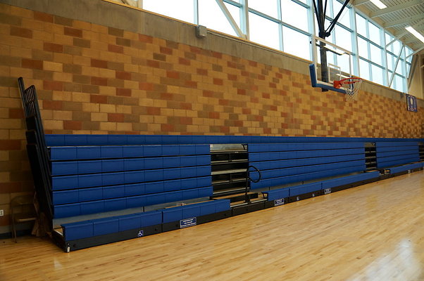 Uni.HS.New.Gym.28 Uni.HS.New.Gym.28