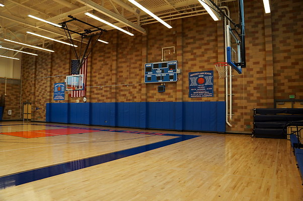 Uni.HS.New.Gym.38 Uni.HS.New.Gym.38