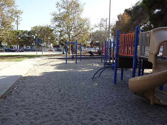 Robertson Recreation Center Gym  18 