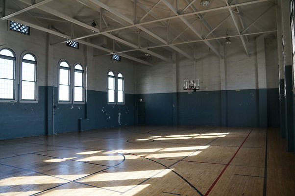 WIlshire.Presbyterian.Gym01