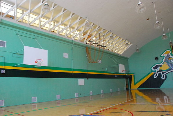 Northridge.Middle.Gym.04
