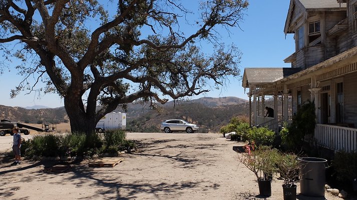 B.Sky.Ranch.Hse.18