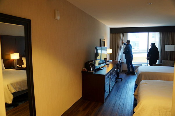 Hilton.Room.319.04