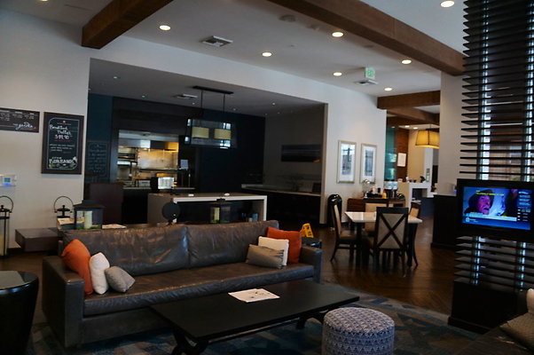 Hilton.Lobby.Bar.48