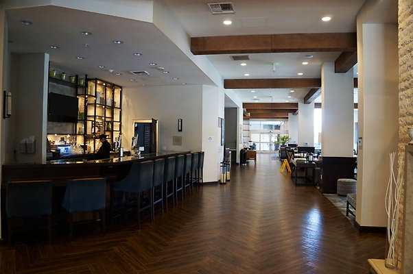 Hilton.Lobby.Bar.69
