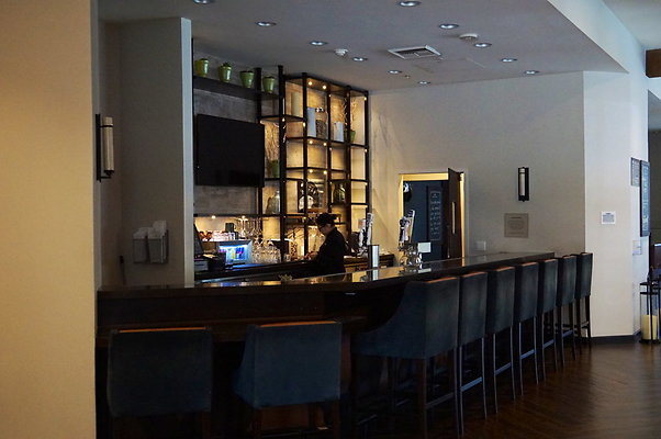 Hilton.Lobby.Bar.71