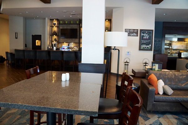 Hilton.Lobby.Bar.47