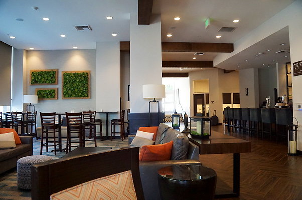 Hilton.Lobby.Bar.58
