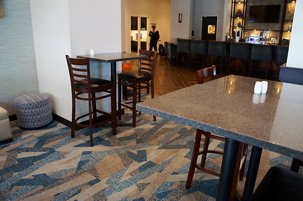 Hilton.Lobby.Bar.46