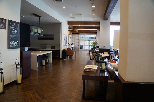 Hilton.Lobby.Bar.22