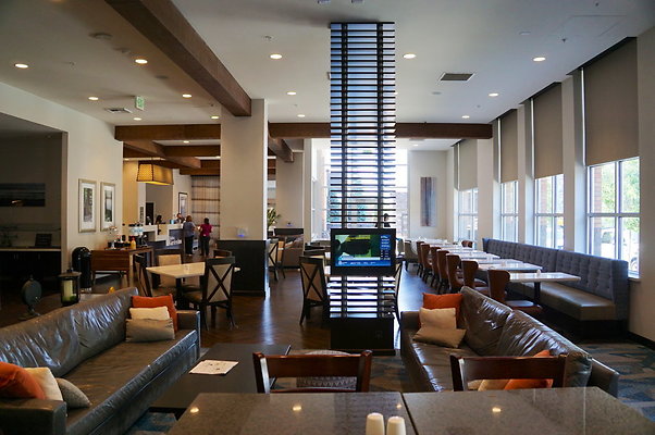 Hilton.Lobby.Bar.38