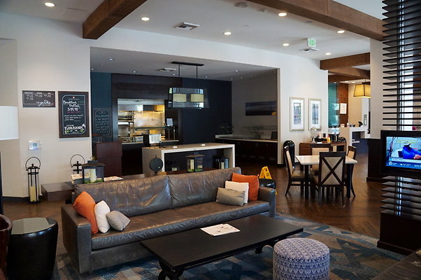 Hilton.Lobby.Bar.44
