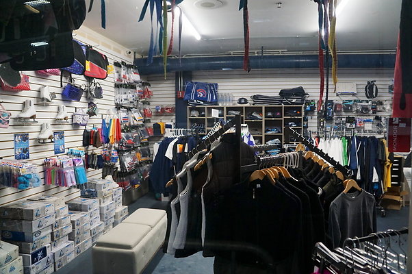 IceOplex.Pro.Shop.04