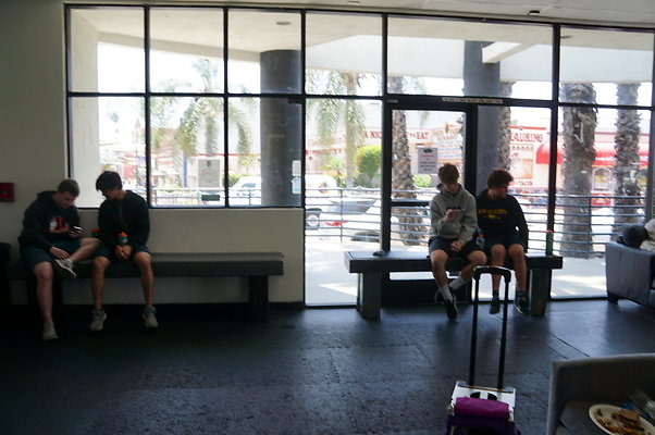 LA.Kings.Ice.Lobby.05