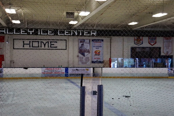 LA.Kings.Ice.Main.Ice.29