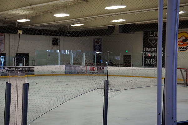 LA.Kings.Ice.Main.Ice.30