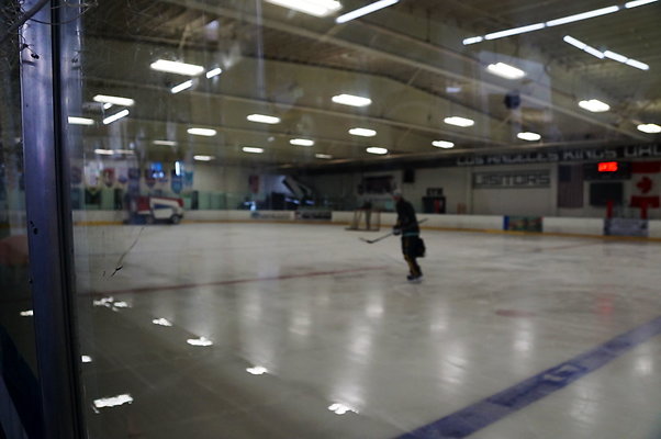 LA.Kings.Ice.Main.Ice.43