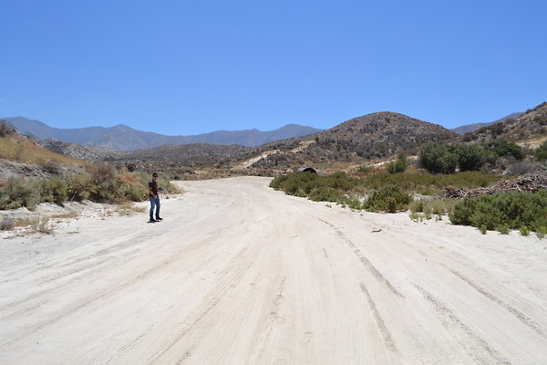 Polsa.Rosa.Old.Barn.05