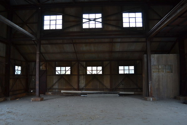 Polsa.Rosa.Old.Barn.18