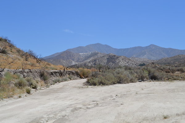 Polsa.Rosa.Old.Barn.06