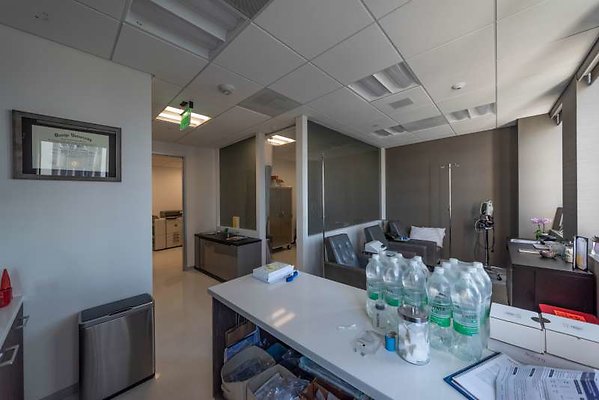 11256 room10