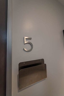 11256 room33