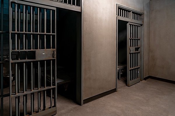 11515 jail4