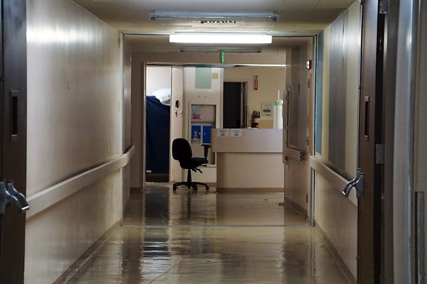 Valley.Pres.RTR.Closed.6th.Flr.08