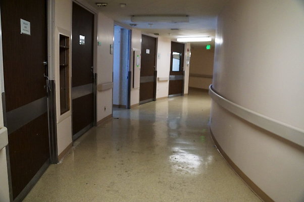 Valley.Pres.RTR.Closed.6th.Flr.21