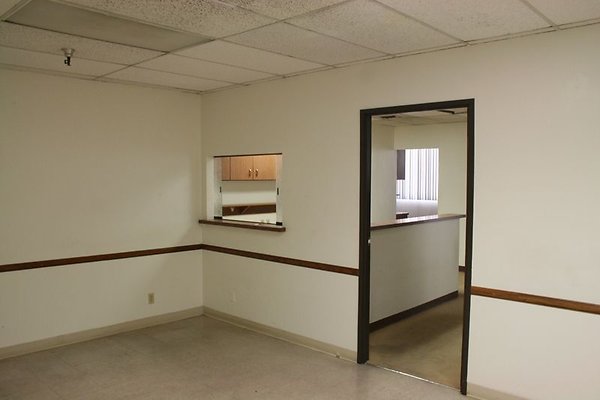 230Suite6883