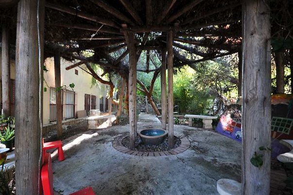 5586 patio