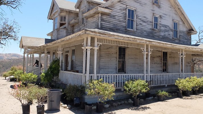 B.Sky.Ranch.Hse.19