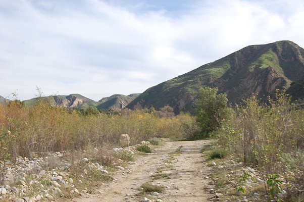 Rancho Temescal.Piru.Ag Creek Road