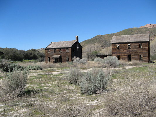 Polsa.Rosa.Ghost.Town.02