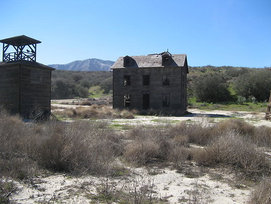 Polsa.Rosa.Ghost.Town.06