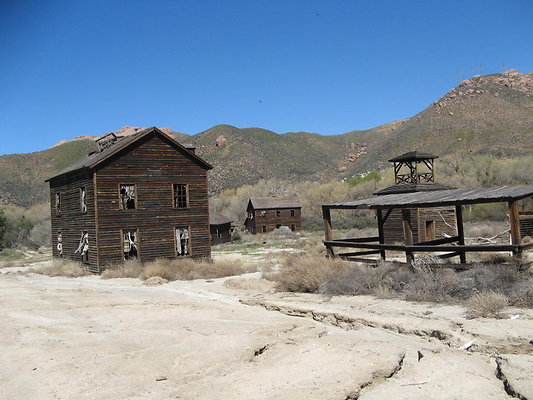 Polsa.Rosa.Ghost.Town.10