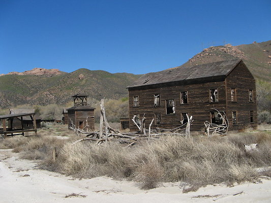 Polsa.Rosa.Ghost.Town.13