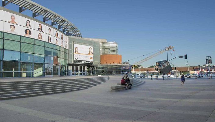 Japanese-American-National-Museum-JANM-Plaza-013