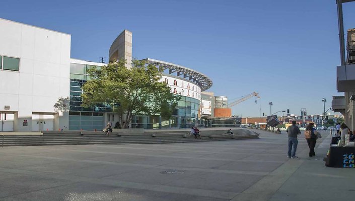 Japanese-American-National-Museum-JANM-Plaza-019