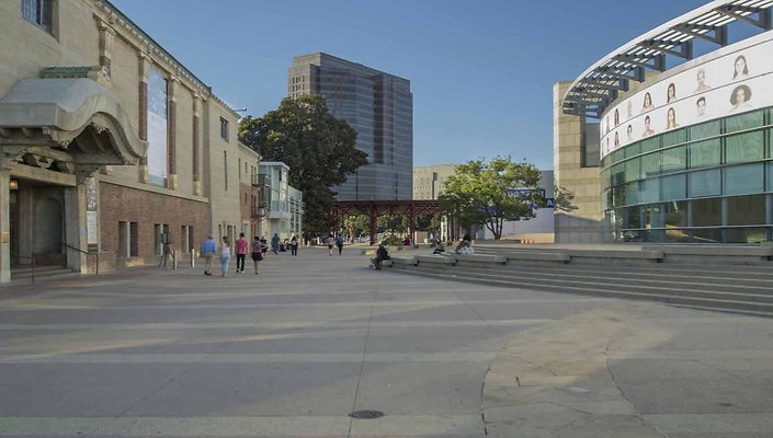 Japanese-American-National-Museum-JANM-Plaza-005